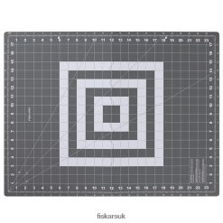 Tool UK Fiskars Folding Cutting Mat with Non-Slip Base (18" x 24") FD4JT4480