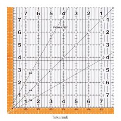 Tool UK Fiskars Square Acrylic Ruler (8.5" x 8.5") FD4JT4499